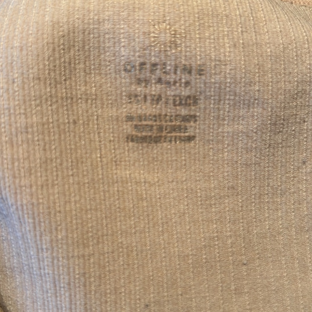 OFFLINE - athletic crop top - long sleeve - like new - Picture 6 of 6
